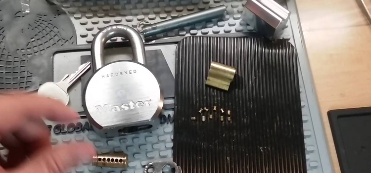 Rekey Master Lock in Casa de Oro-Mount Helix